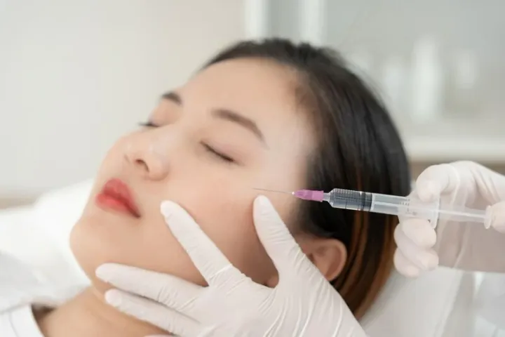 รวมสาระความรู้ ที่จำเป็นต้องทราบเกี่ยวกับการฉีดถุงใต้ตา